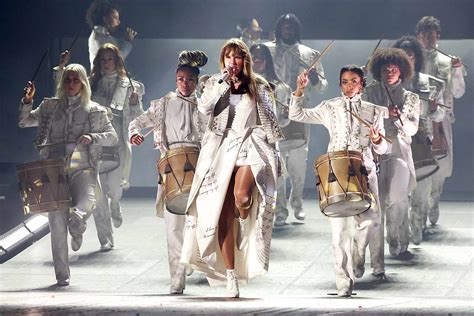 Taylor swift parid - Four huge concerts scheduled for Thursday May 9, Friday May 10, Saturday May 11 and Sunday May 12, 2024 at Paris La Défense Arena, Europe's largest indoor venue! As you might expect, Taylor Swift ...